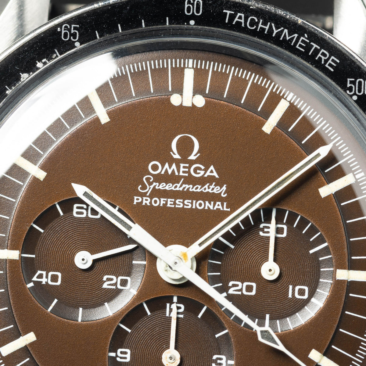 Preowned vintage Omega Speedmaster Professional 145.022-69ST Pre-Moon 'Tropical dial' 42mm 1969 | Crown Vintage Watches