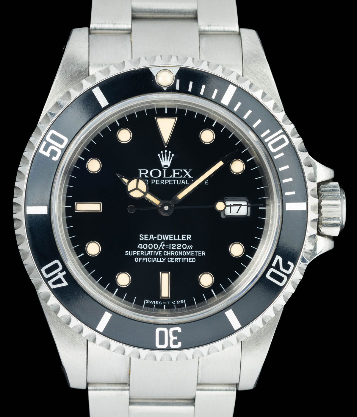 Preowned vintage Rolex Sea-Dweller 16600 40mm 1995 Box & Papers | Crown Vintage Watches
