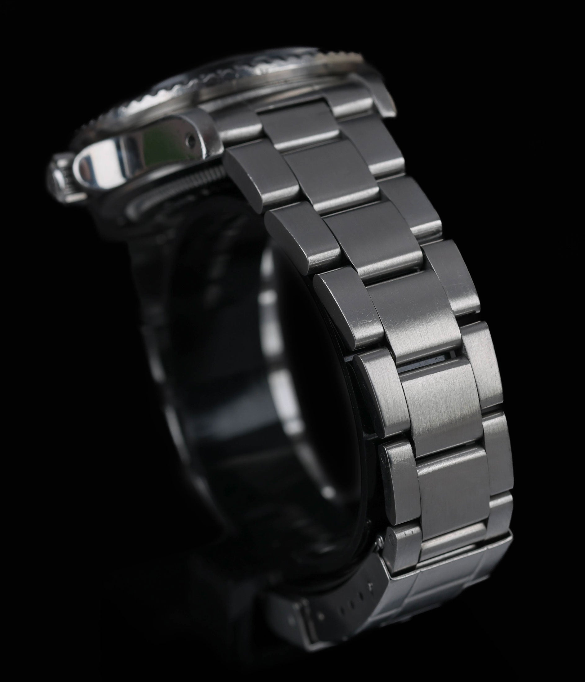 Rolex Sea-Dweller 'Great White' 40MM Service Dial 1665 | 1981 | Crown Vintage  Watches
