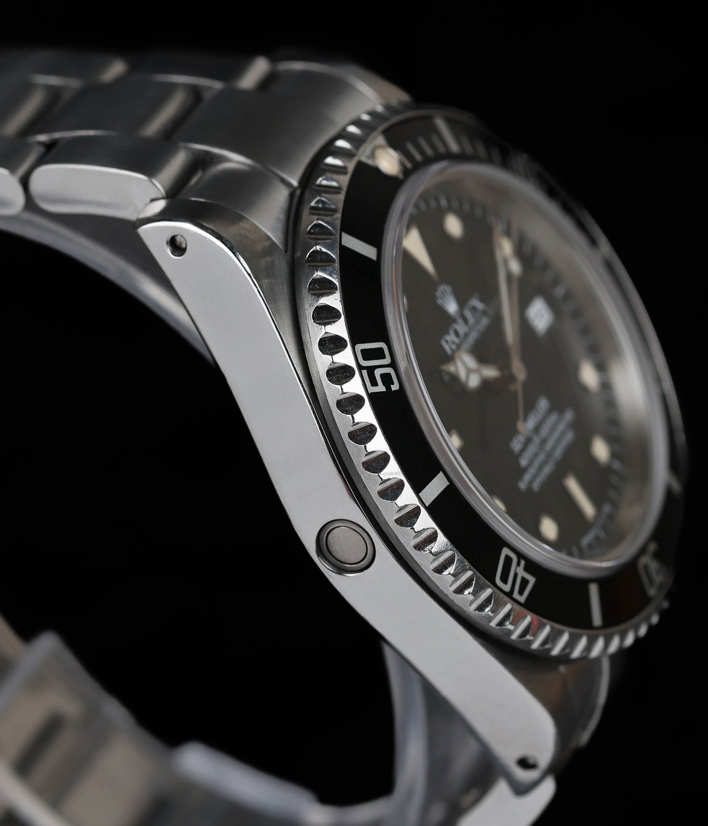 Rolex SeaDweller 16600 Black Tritium 1991 Vintage & Pre-owned | Crown Vintage Watches (CVW